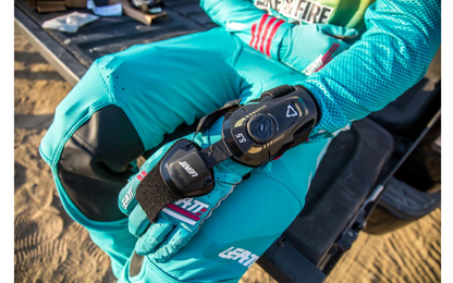 LEATT Wrist Brace 5.5