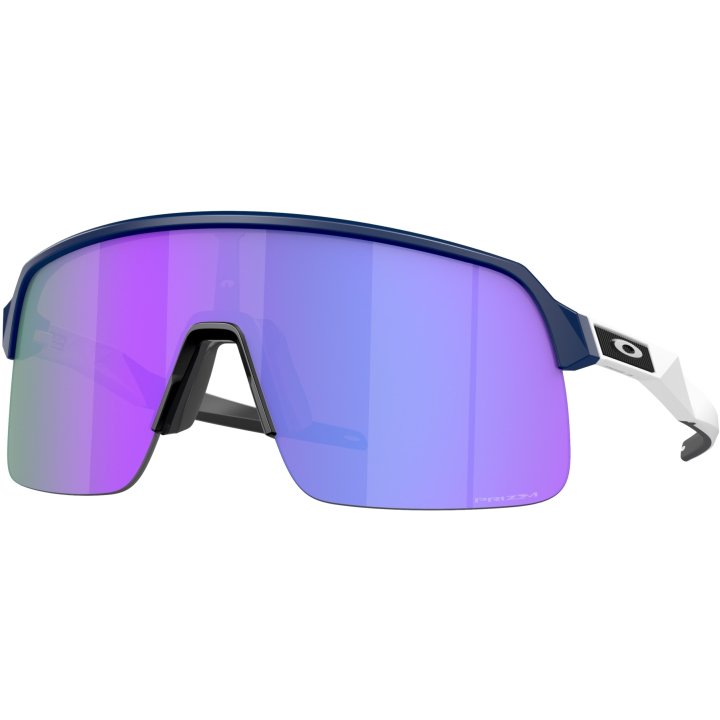 Oakley Sutro Lite